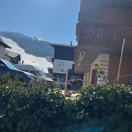 Διαμέρισμα Neve Monolocale, Ottima Posizione, Posto Auto.