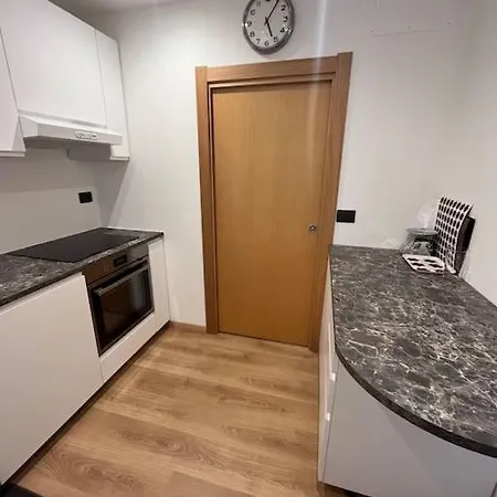 Neve Monolocale, Ottima Posizione, Posto Auto. Apartament *